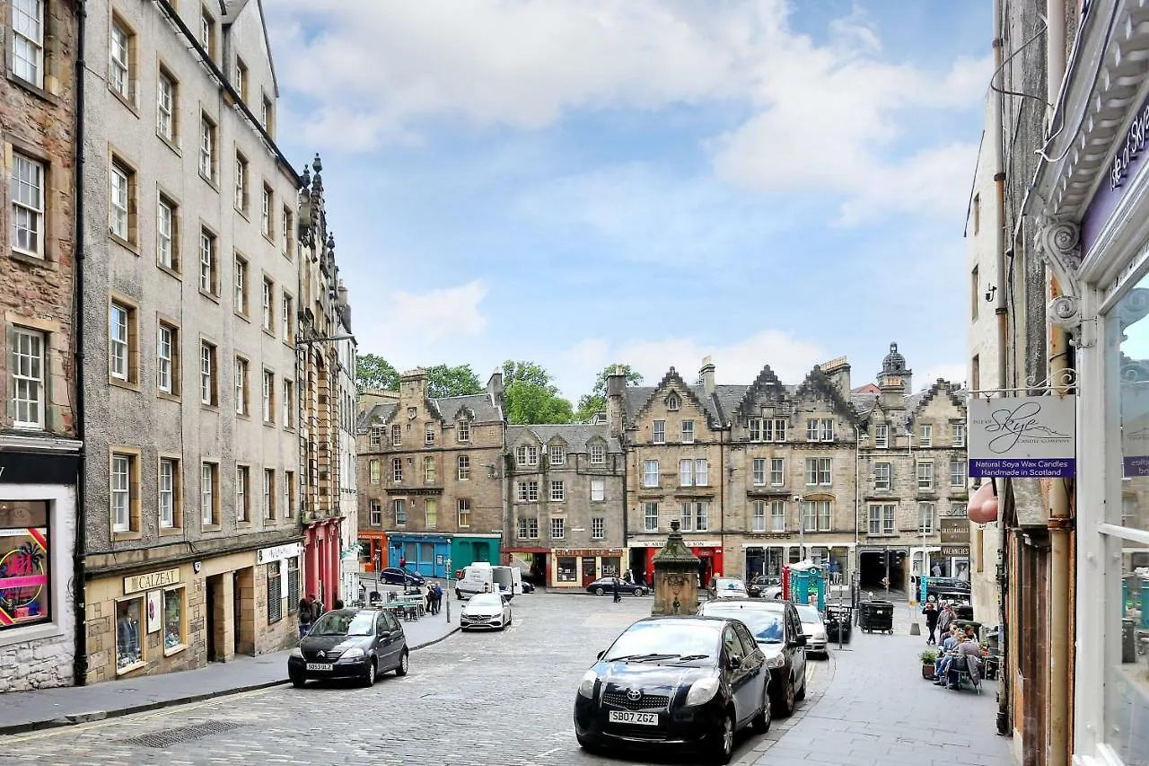 West Bow - Comfy 2 Bed On West Bow Overlooking Grassmarket Edynburg 0*,  Wielka Brytania