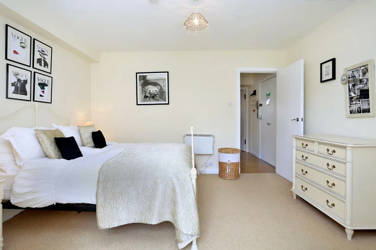 West Bow - Comfy 2 Bed On West Bow Overlooking Grassmarket Edynburg Apartament